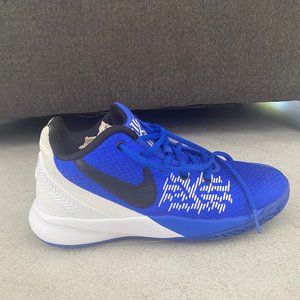 Brand-New Nike Kyrie Flytrap II Sneakers, Size 5Y